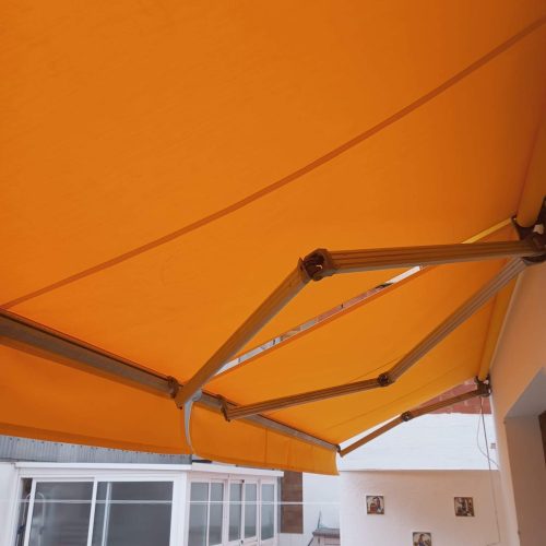 80cf4121-1afd-4e34-aaeb-3816420cd9eb